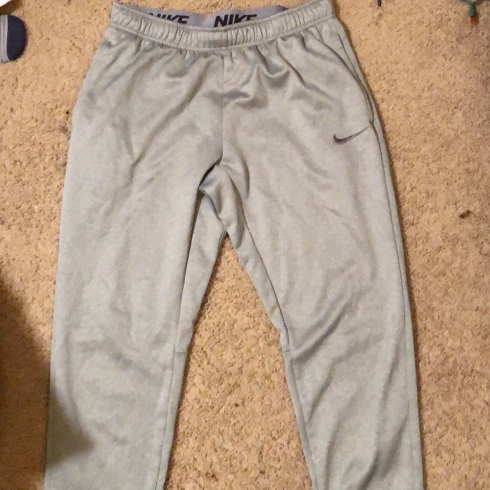 Grey nike joggers